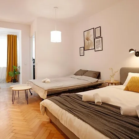 Chic Scandinavian Style Studio * Bucarest